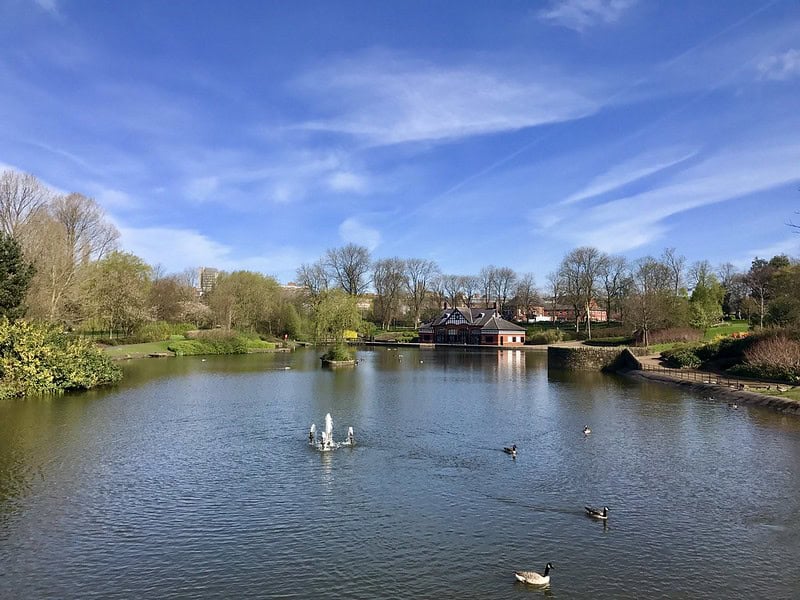alexandra park oldham